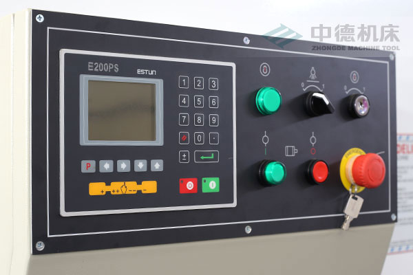 ZDSK-1232E200PS數(shù)控系統(tǒng).jpg ZDSK-1232E200PS數(shù)控系統(tǒng).jpg